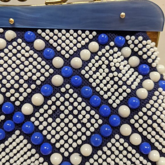 Vintage Mod Beaded Handbag - Picture 6 of 9